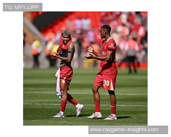 友谊赛精彩对决利物浦与拜仁战成平局补时进球点燃全场激情