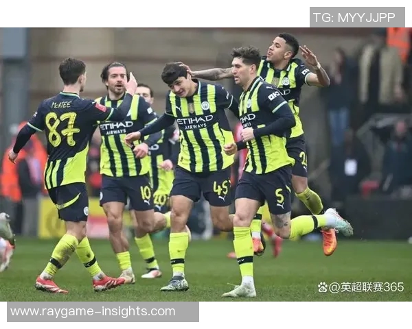 英超惊现冷门热刺与皇马激战成和引发全场震惊与热议