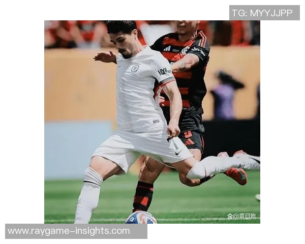 切尔西友谊赛大胜曼联红牌争议引发全场热议