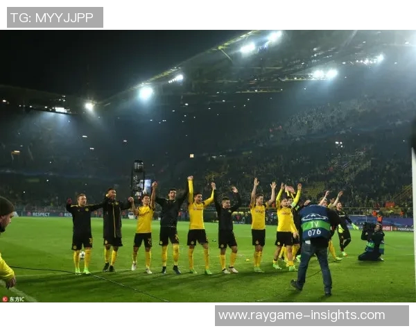 多特蒙德友谊赛大胜本菲卡帽子戏法点燃全场激情与战术分析